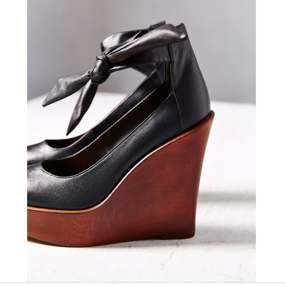 UO Kimchi Blue Sophie Ankle-tie Wedge - Picture 2 of 6